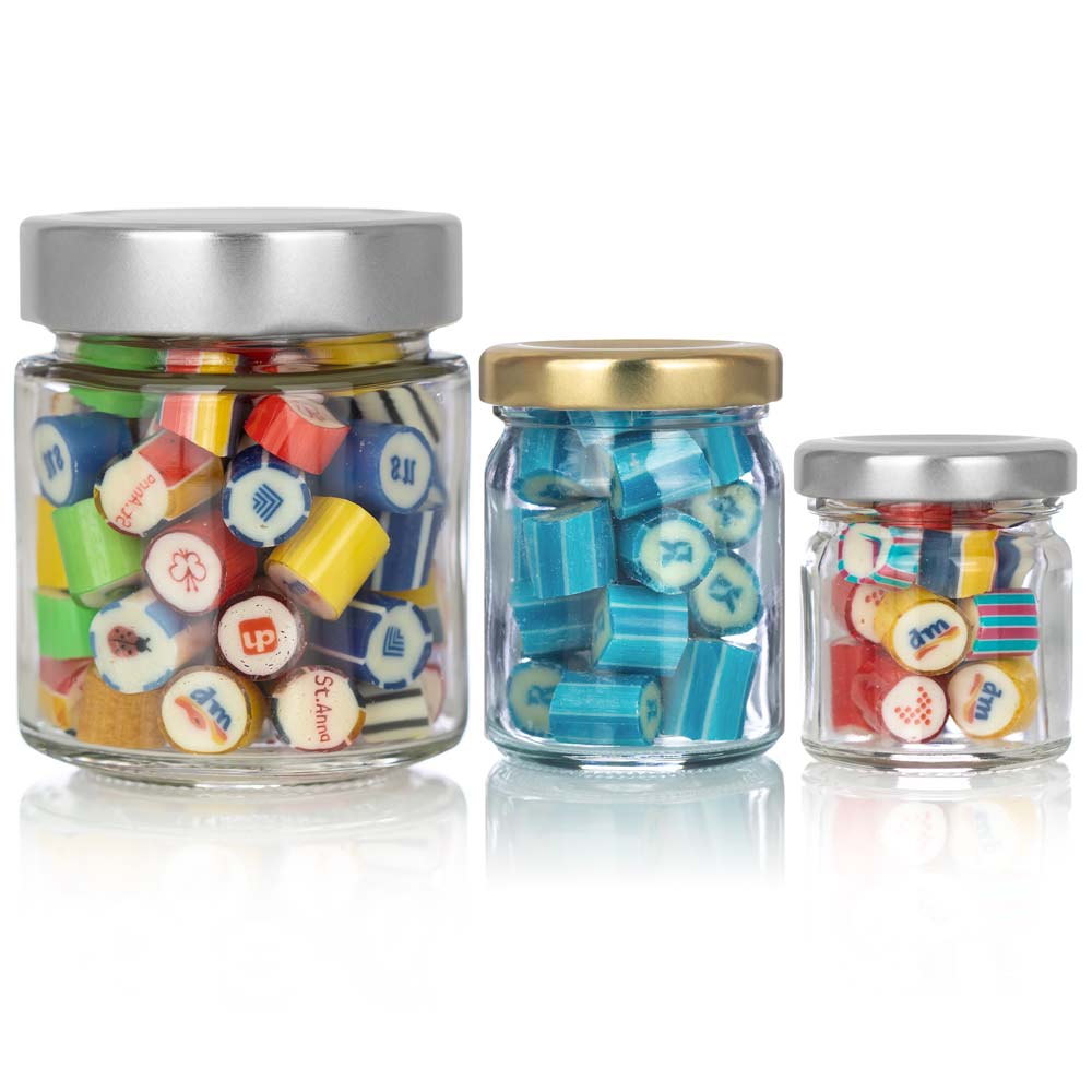 Gläser mit personalisierten Bonbons aus der Zuckerlwerkstatt